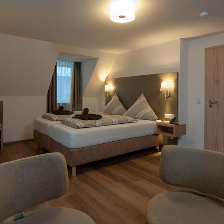 Hotel Gasthaus Zum Zecher Lindau  Bagian luar foto